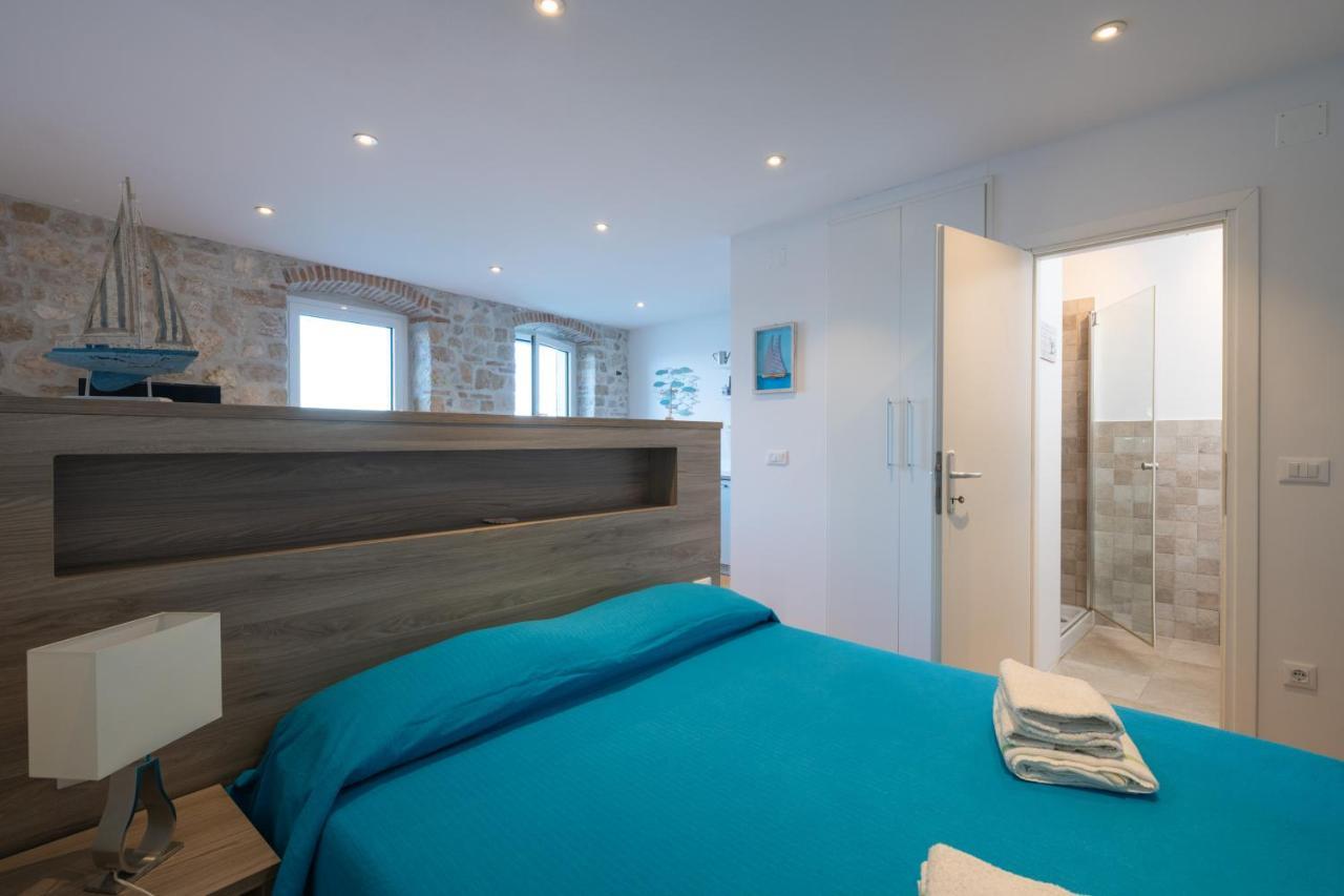 Blue Sea View Apartment Rovinj Ngoại thất bức ảnh